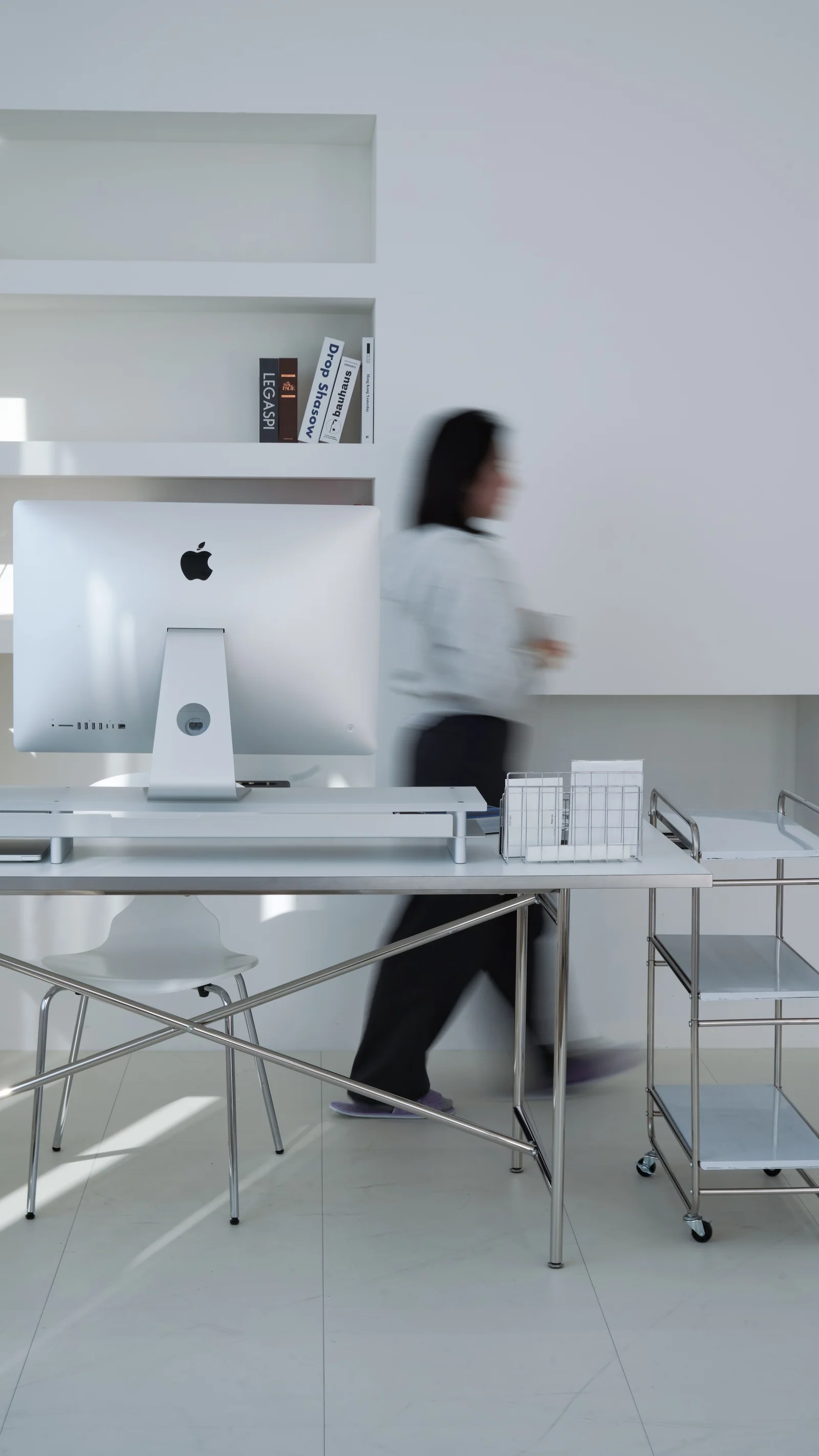 1OFF — Art & Deskterior (2024)